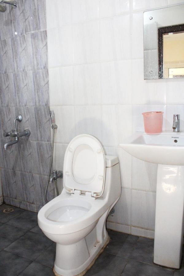 Hotel SQUARE PARK Dibrugarh Buitenkant foto
