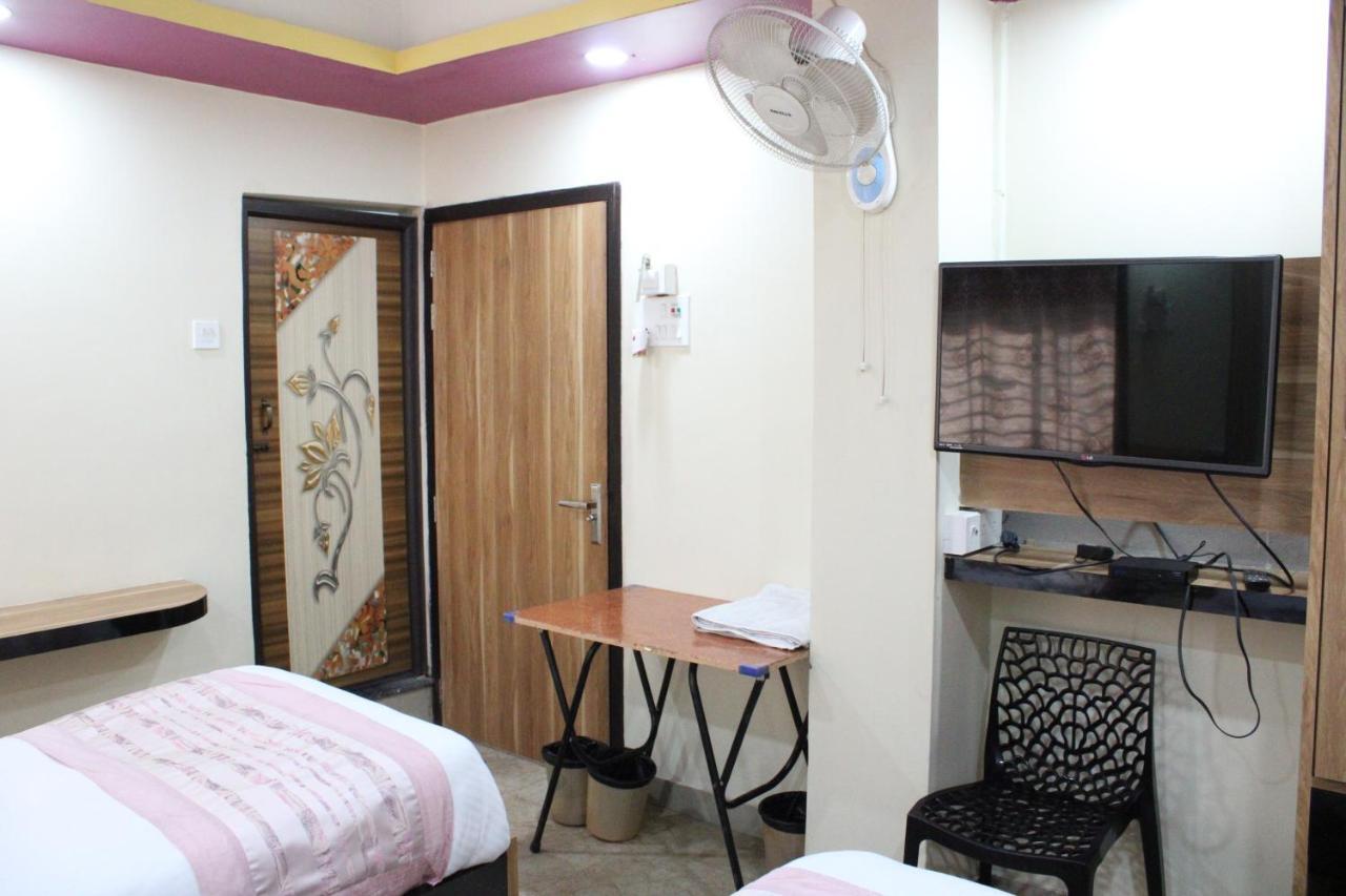 Hotel SQUARE PARK Dibrugarh Buitenkant foto