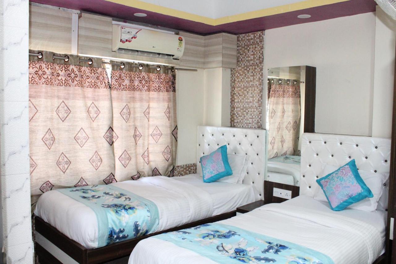 Hotel SQUARE PARK Dibrugarh Buitenkant foto