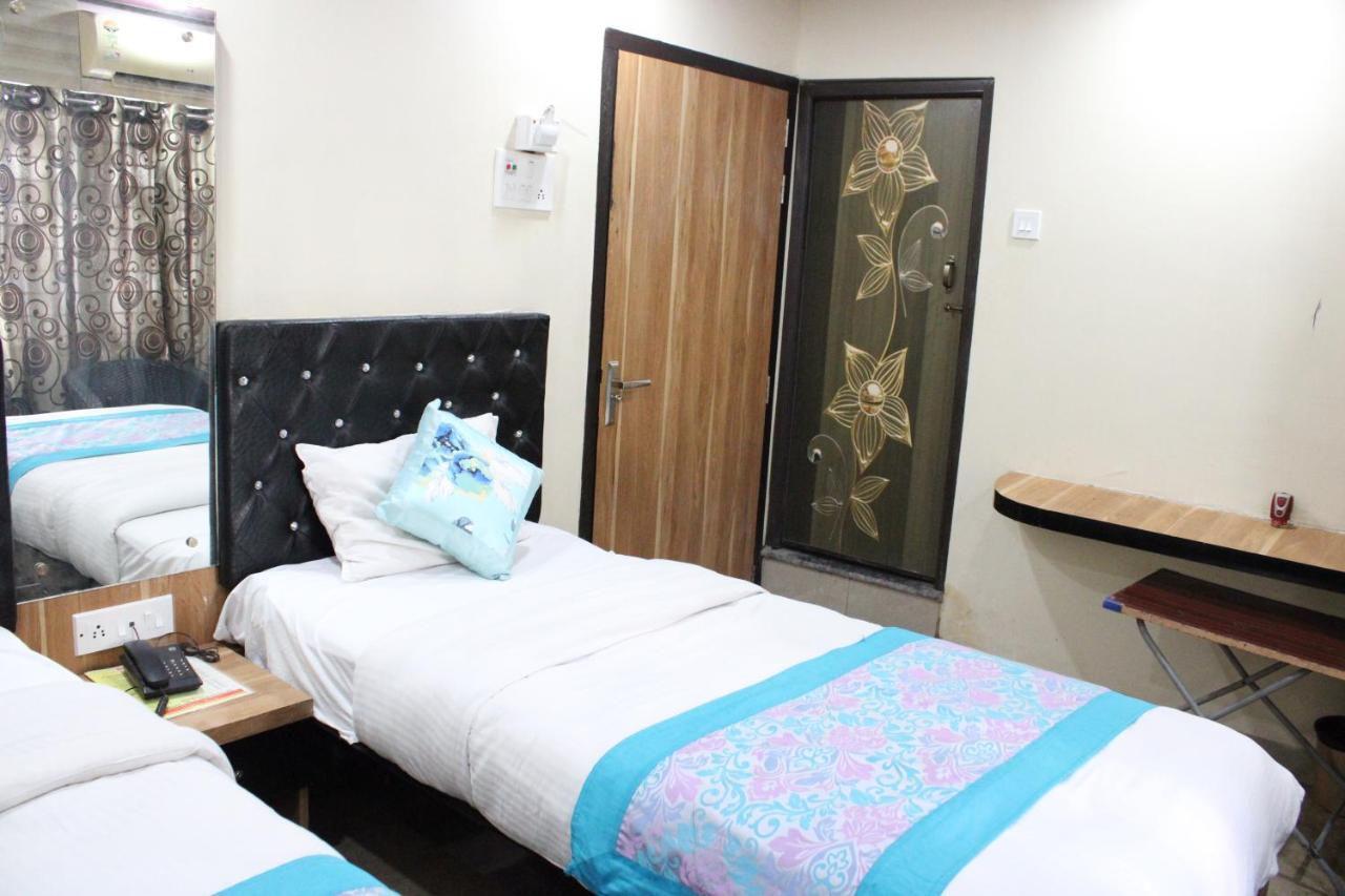 Hotel SQUARE PARK Dibrugarh Buitenkant foto